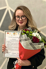 pozdravlyaem uchastnikov malykh delfijskikh igr 1